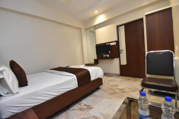 Hotel Swagath Residency Rabale Navi Mumbai Exterior photo